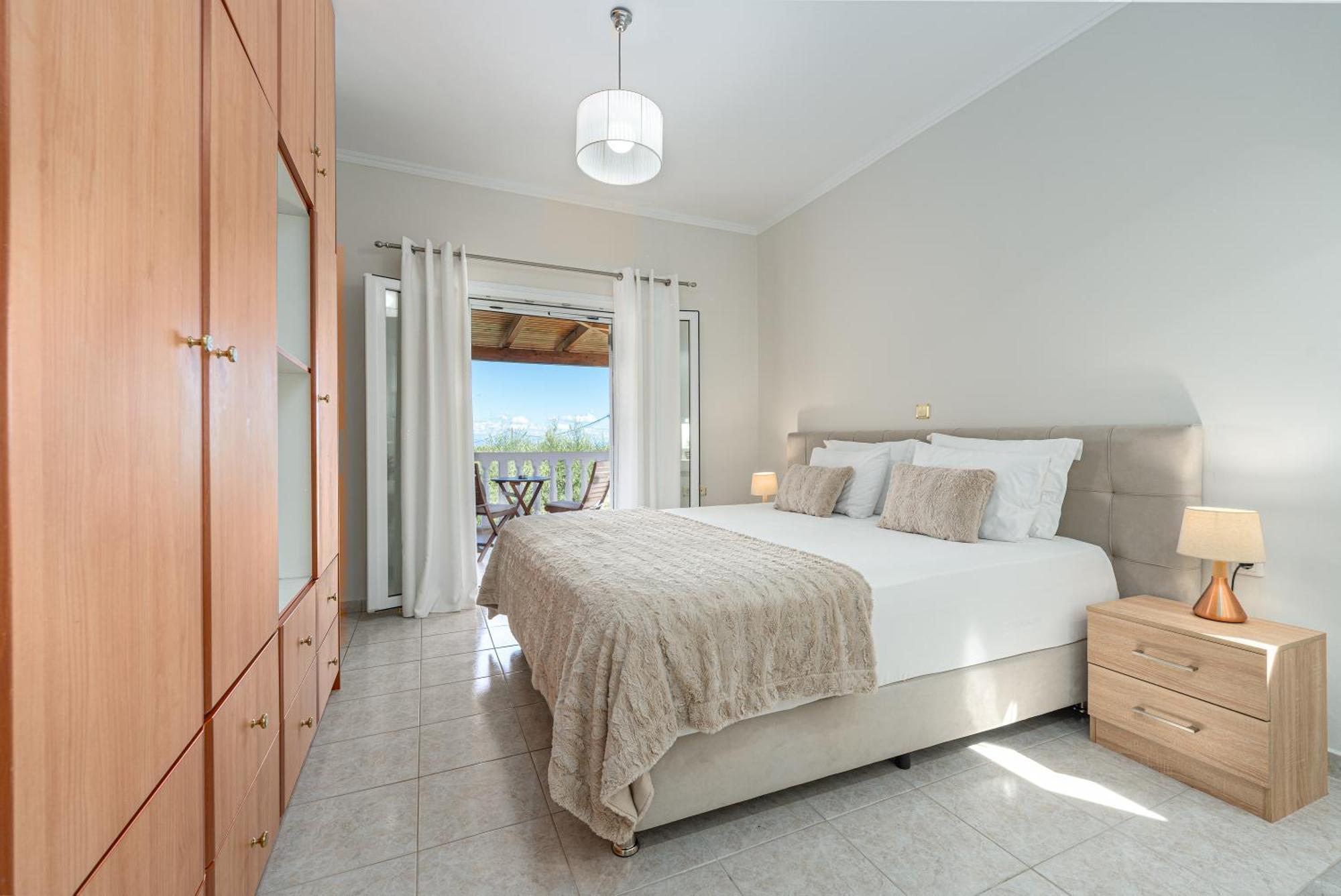 Villa Rosa 3 Bedroom With Sea View 트라가키온 외부 사진